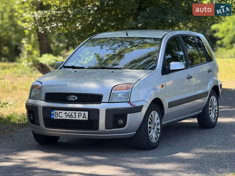 Ford Fusion (2008)