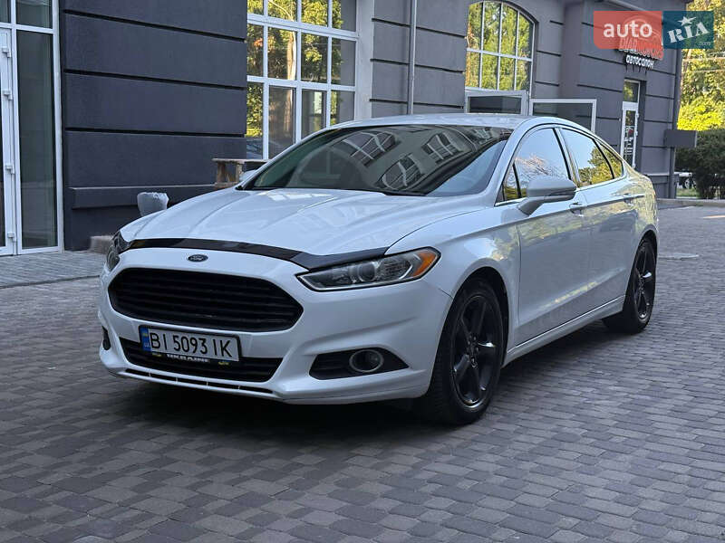 Ford Fusion (2014)