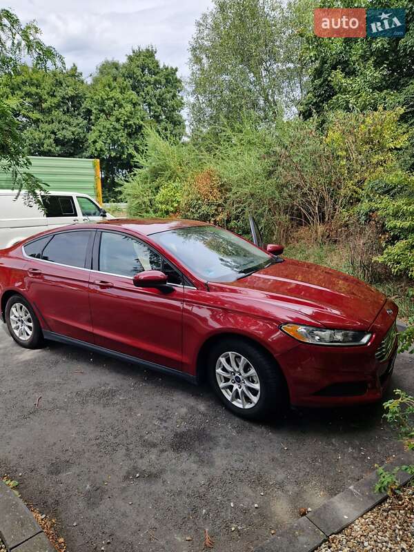 Ford Fusion (2014)
