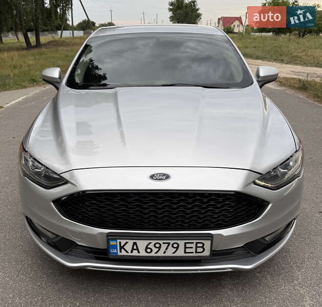 Ford Fusion (2017)