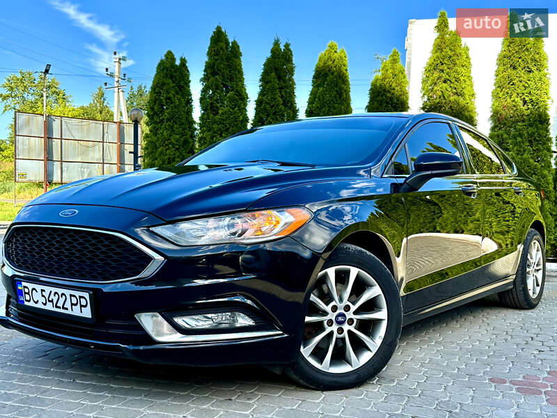 Ford Fusion (2016)