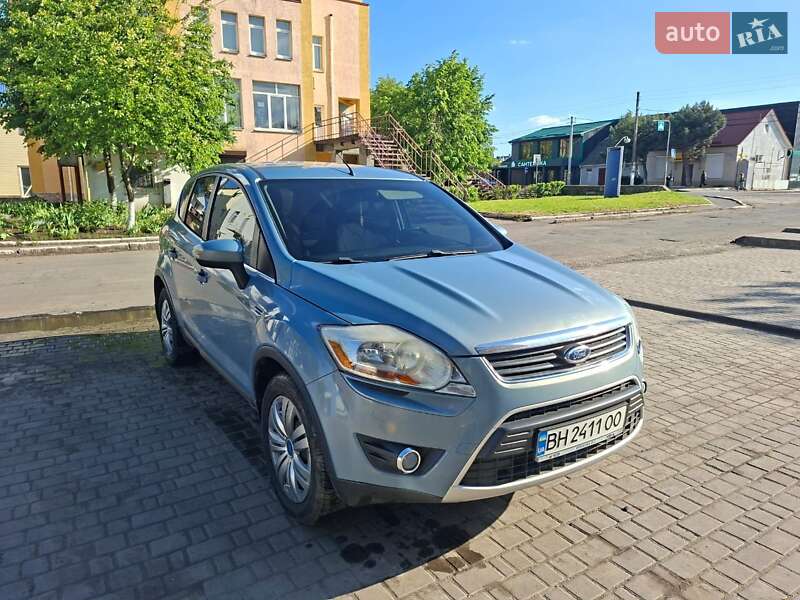 Ford Kuga (2010)