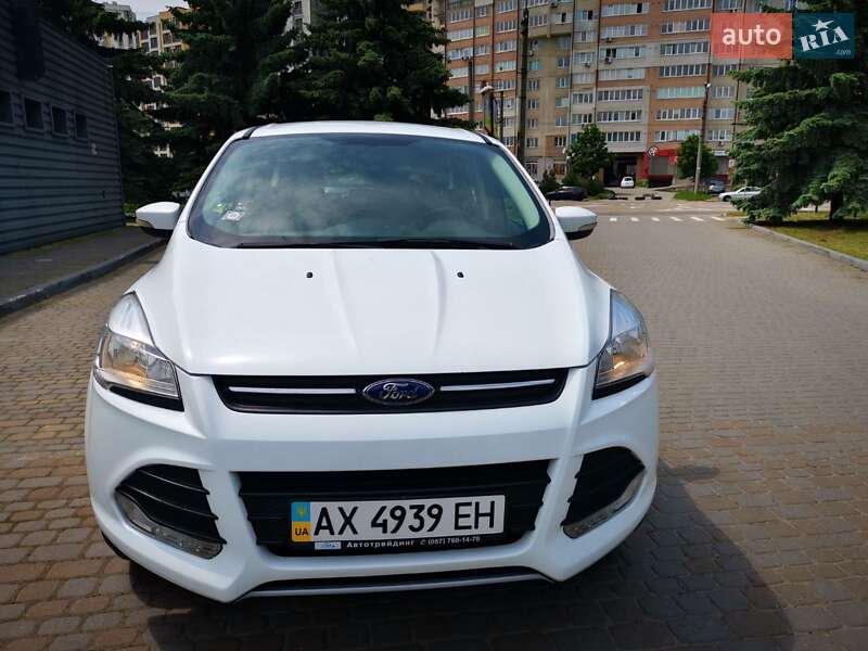 Ford Kuga (2014)