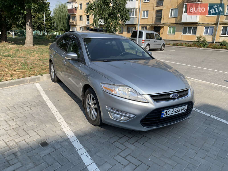 Ford Mondeo (2012)