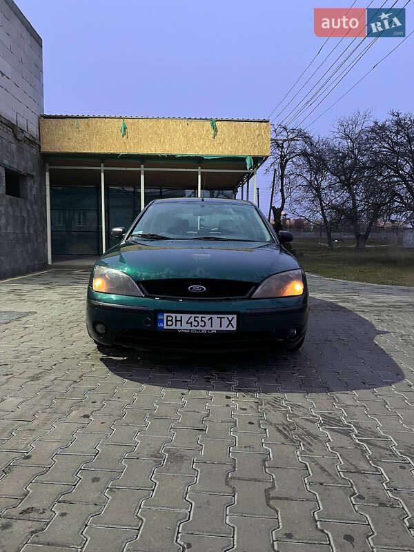 Ford Mondeo (2000)