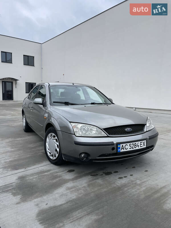 Ford Mondeo (2001)