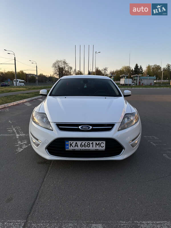 Ford Mondeo (2011)