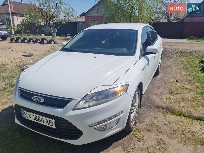 Ford Mondeo (2012)