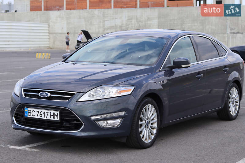 Ford Mondeo (2012)
