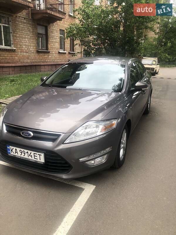 Ford Mondeo (2012)
