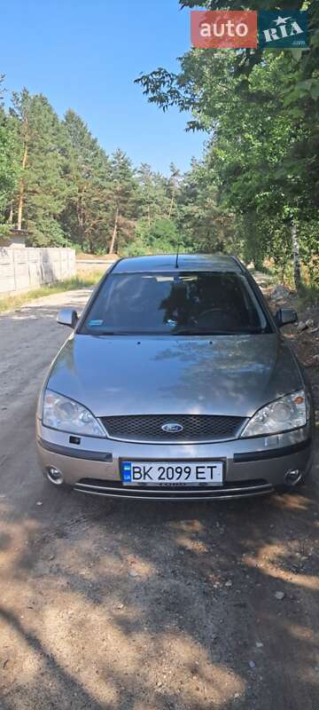 Ford Mondeo (2003)