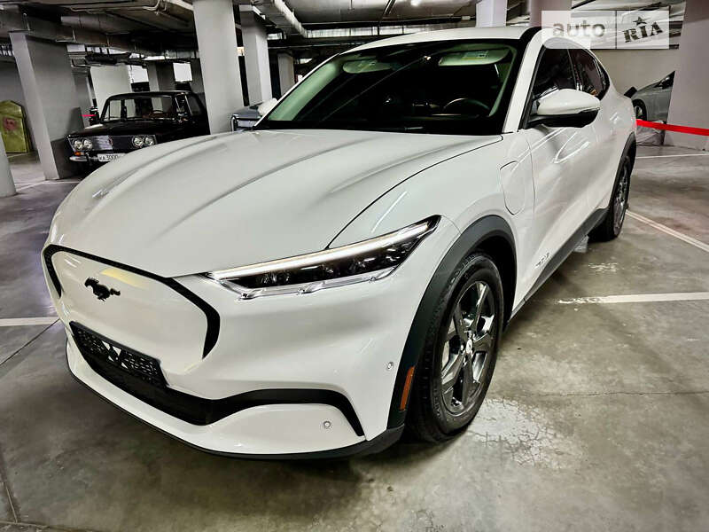 Ford Mustang mach-e (2022)