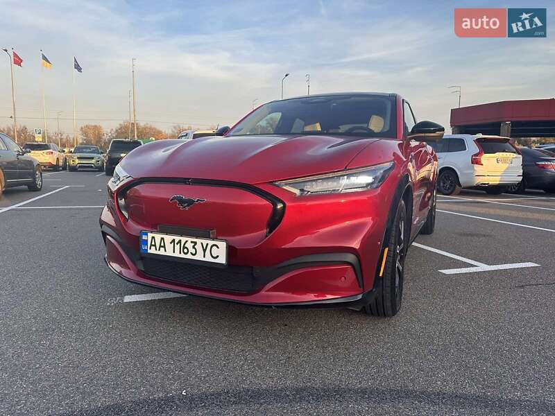 Ford Mustang mach-e (2023)