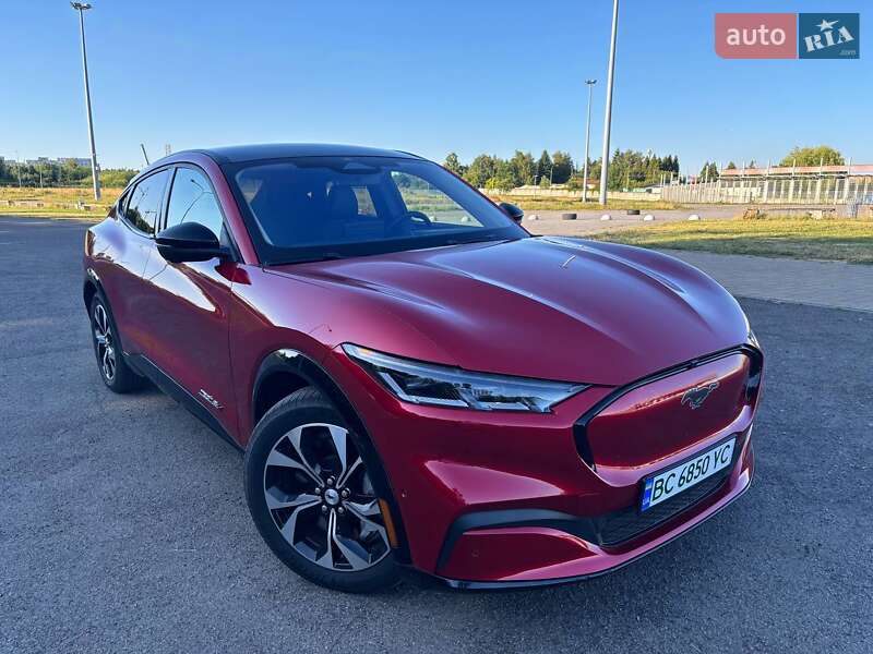 Ford Mustang mach-e (2023)