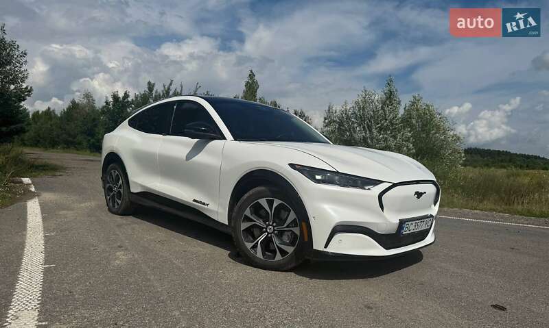 Ford Mustang mach-e (2022)