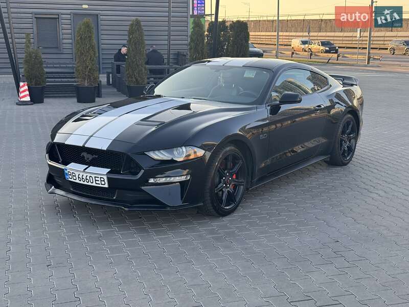 Ford Mustang (2019)