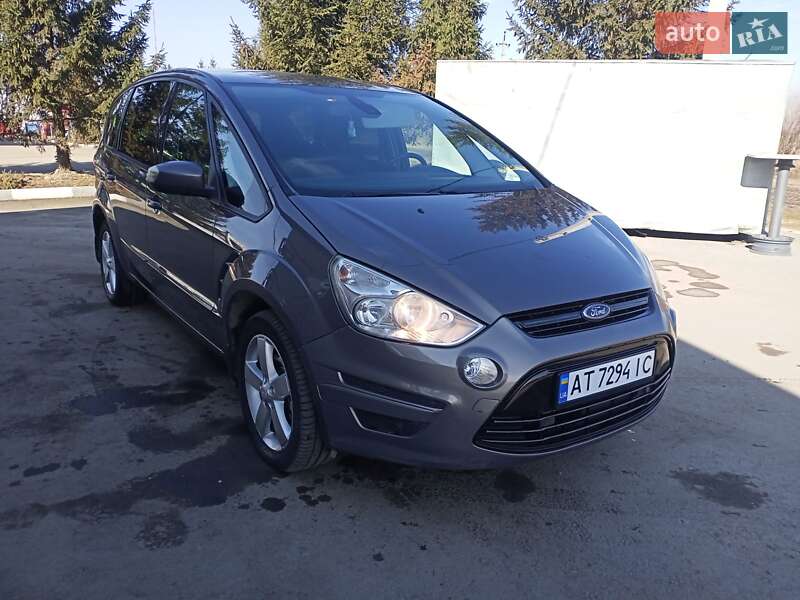 Ford S-max (2012)