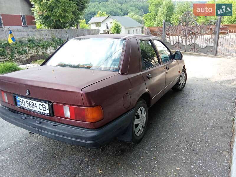 Ford Sierra (1990)