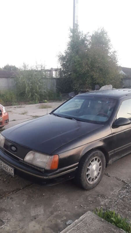 Ford Taurus (1986)