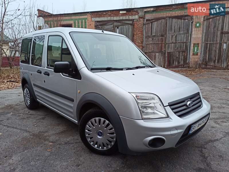 Ford Tourneo connect (2013)