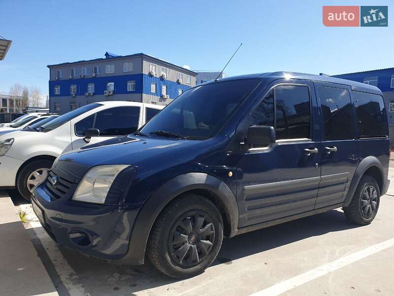 Ford Tourneo connect (2013)