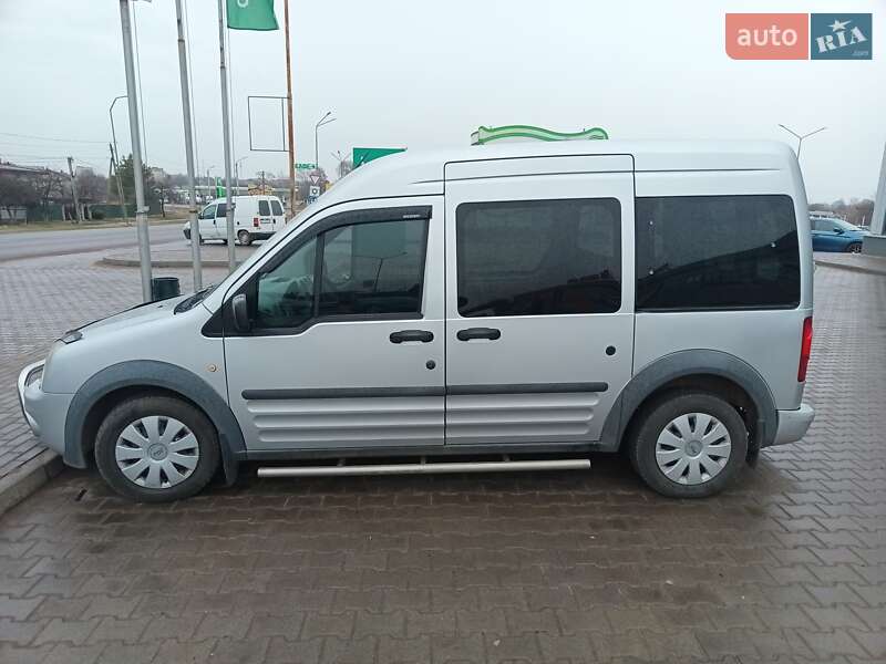 Ford Tourneo connect (2010)