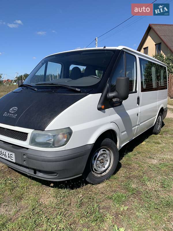 Ford Transit connect (2002)