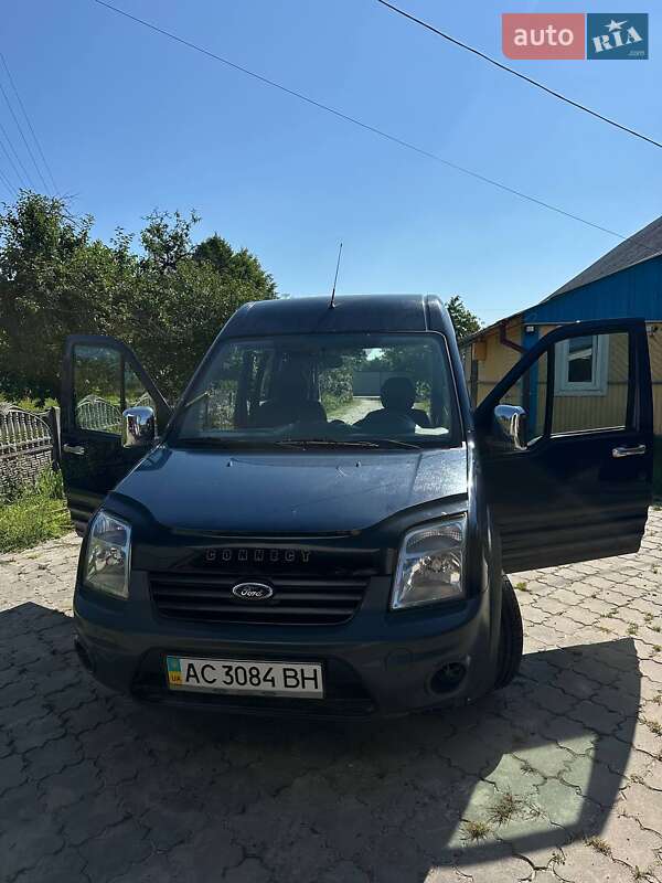 Ford Transit connect (2011)