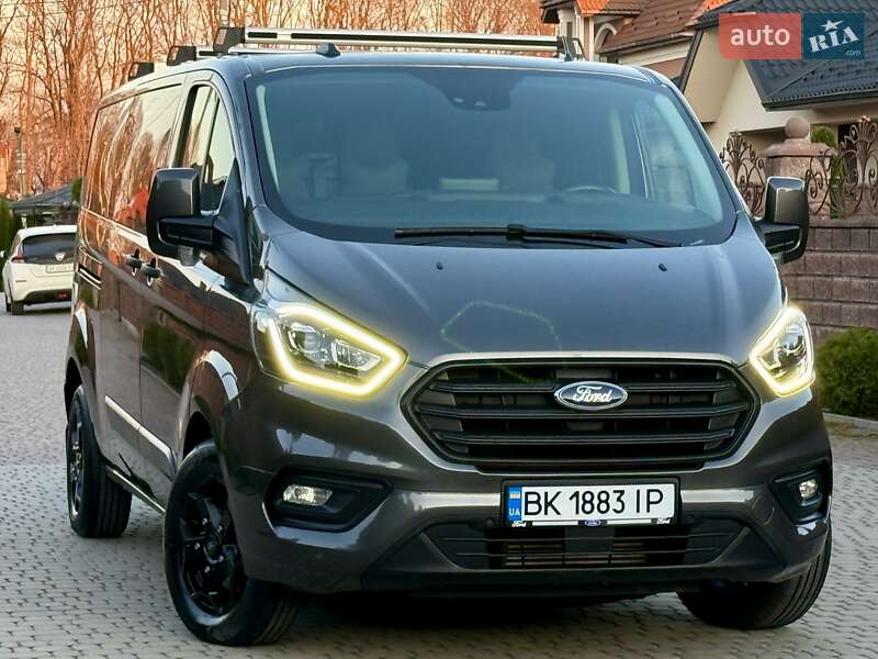 Ford Transit custom (2020)