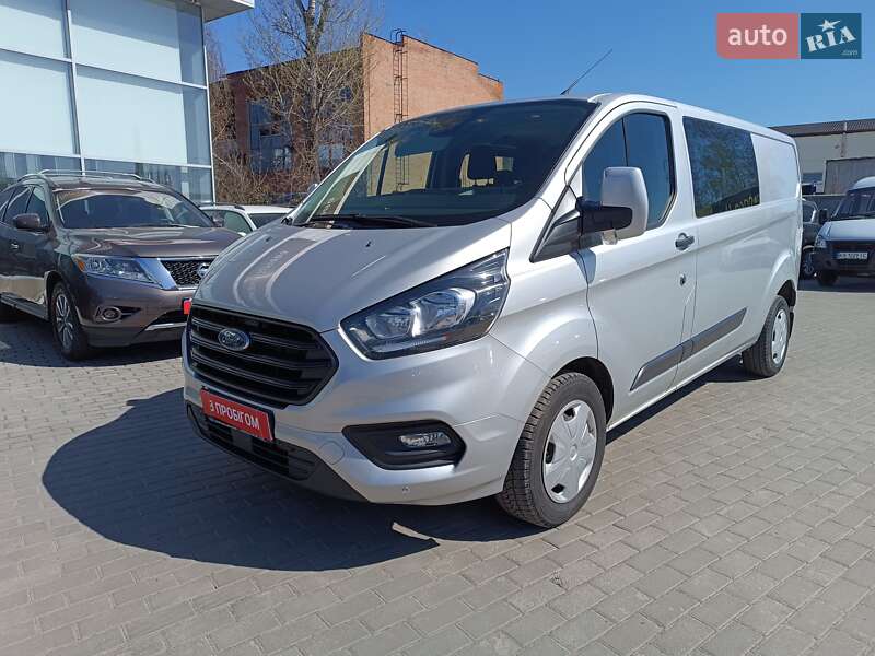 Ford Transit custom (2019)