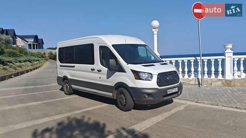 Ford Transit custom (2015)