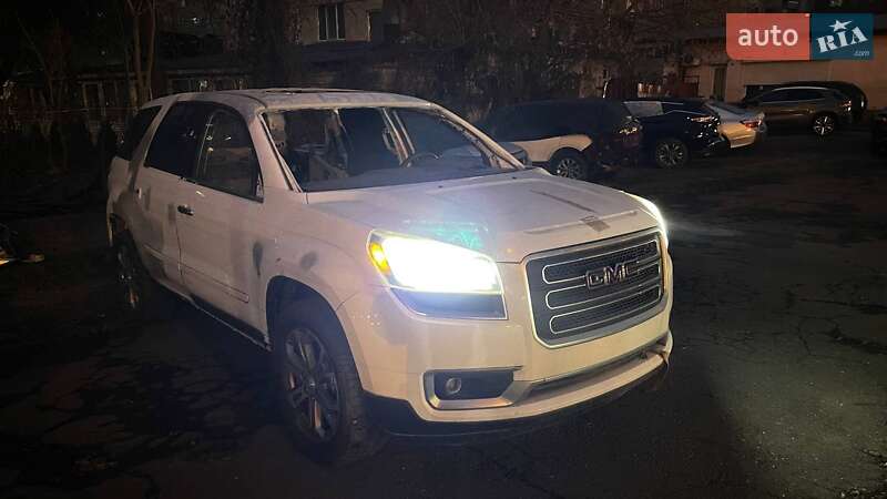 Gmc Acadia (2016)