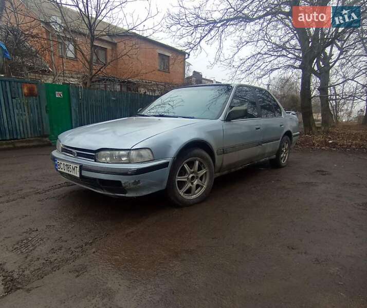 Honda Accord (1990)