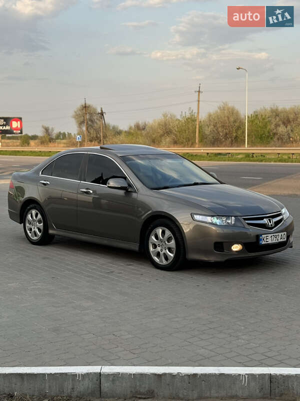 Honda Accord (2007)