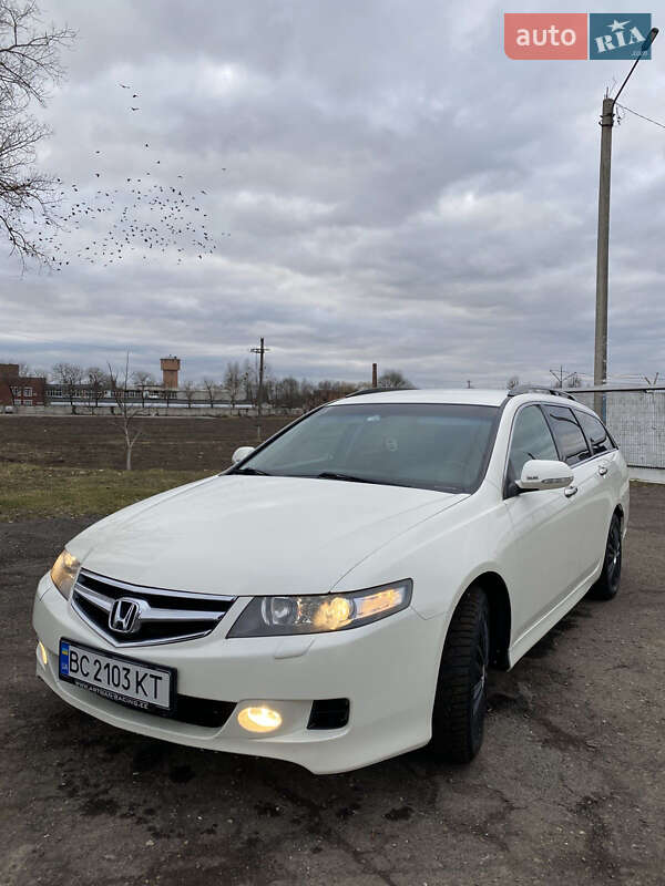 Honda Accord (2008)