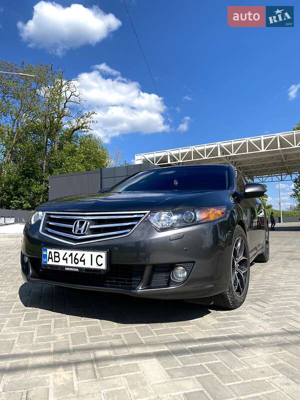 Honda Accord (2009)