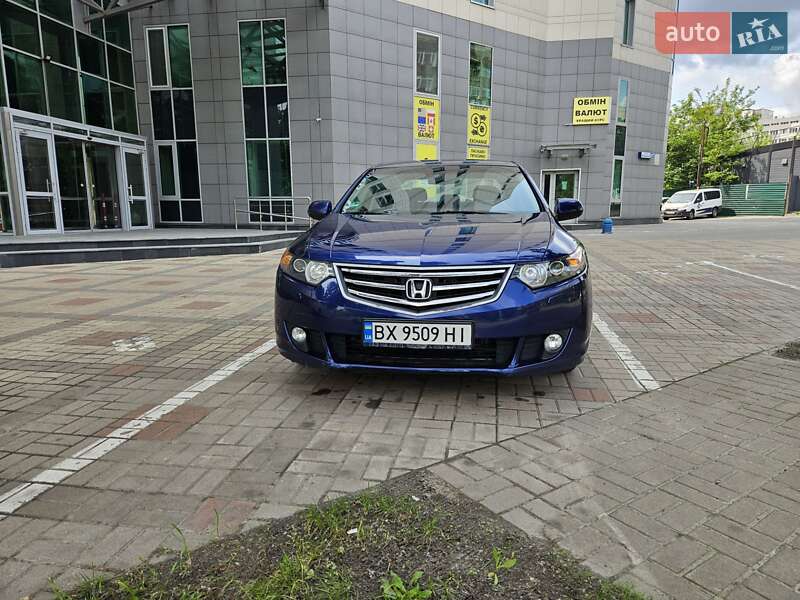 Honda Accord (2009)