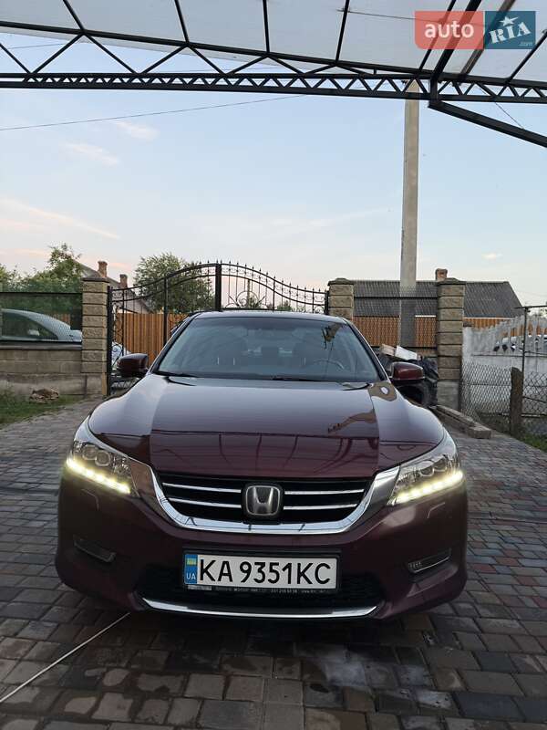 Honda Accord (2013)