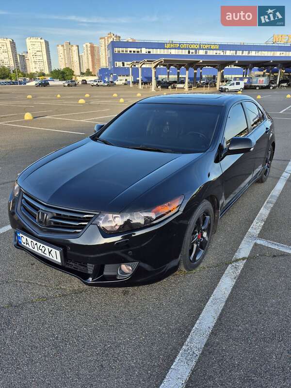 Honda Accord (2008)