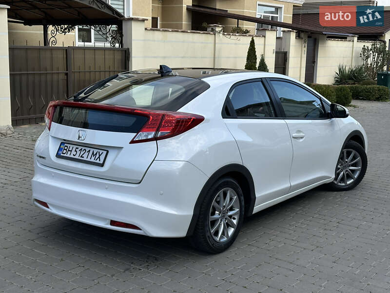 Honda Civic (2012)