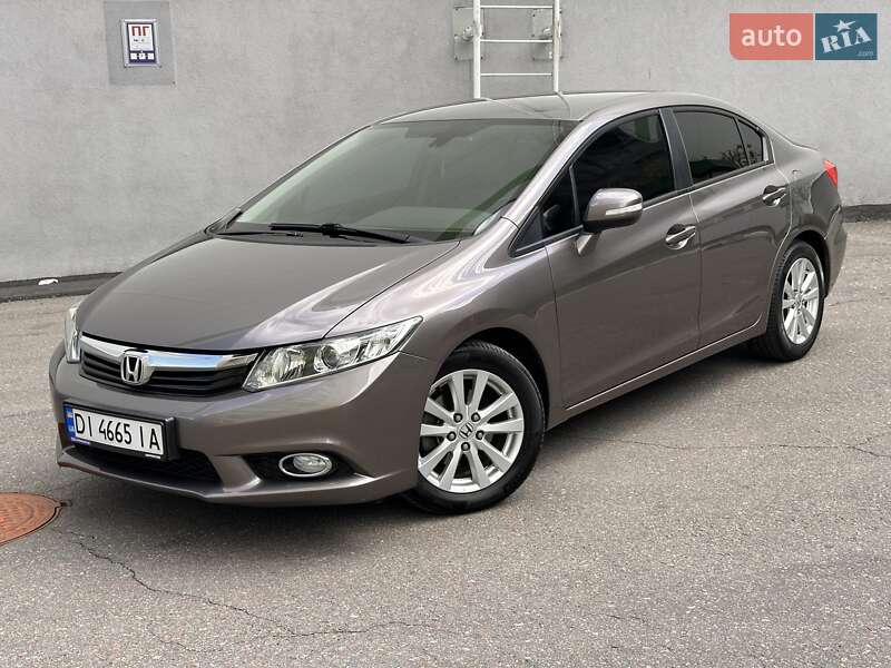 Honda Civic (2012)