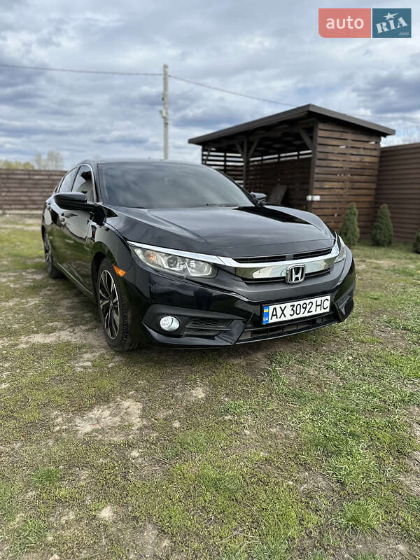 Honda Civic (2016)