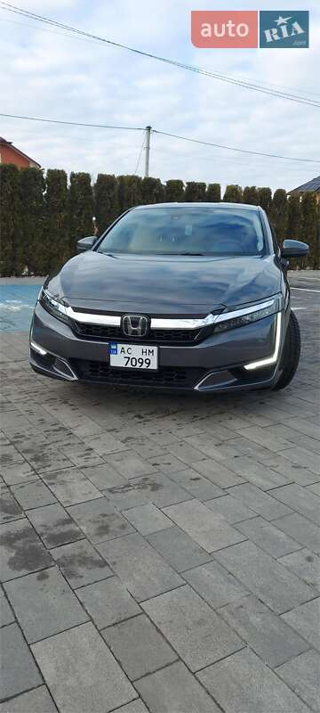 Honda Clarity (2018)