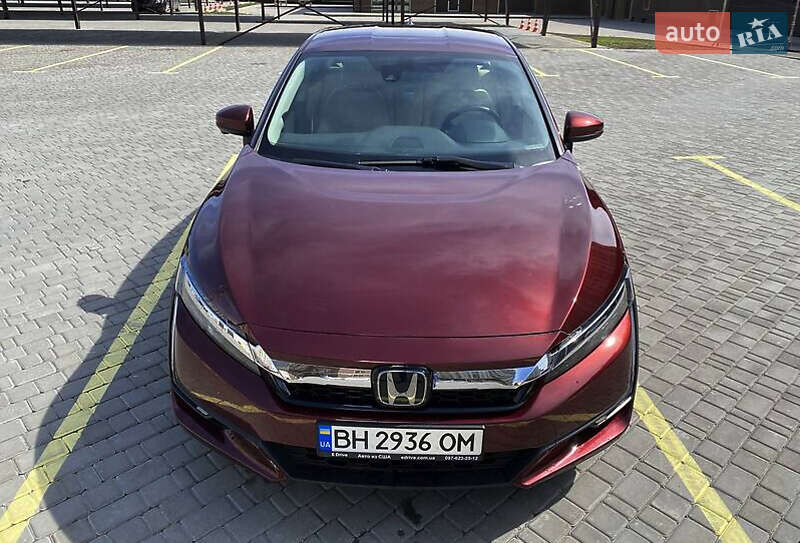 Honda Clarity (2017)