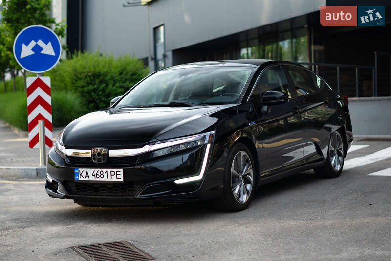 Honda Clarity (2018)
