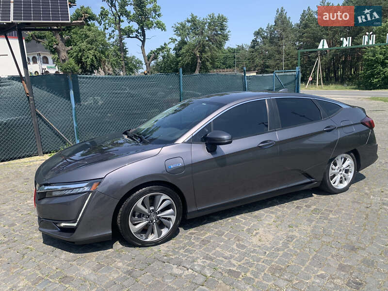 Honda Clarity (2018)