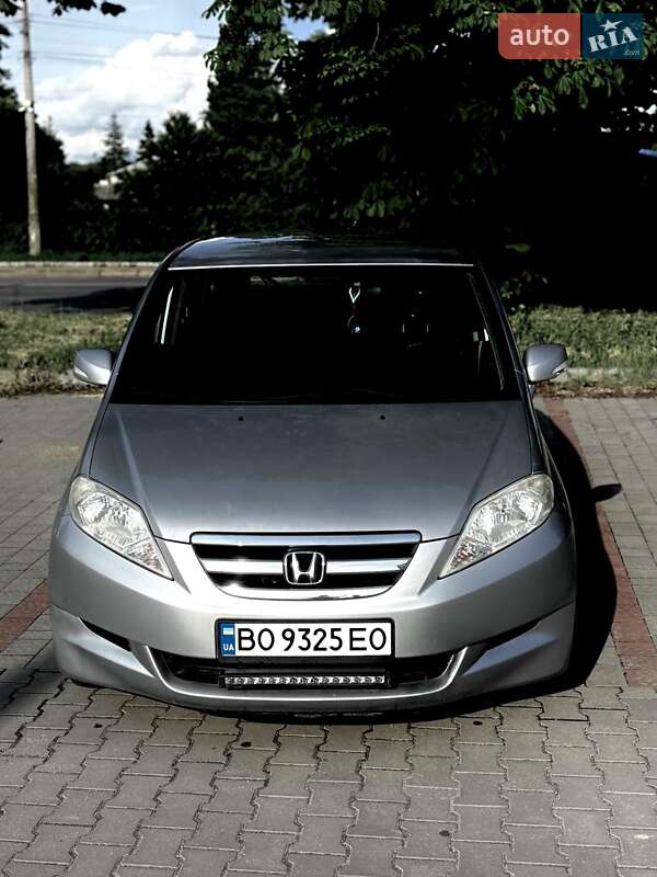 Honda Fr-v (2005)
