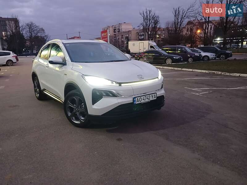 Honda M-nv (2022)