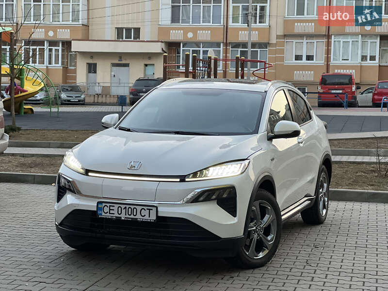 Honda M-nv (2022)