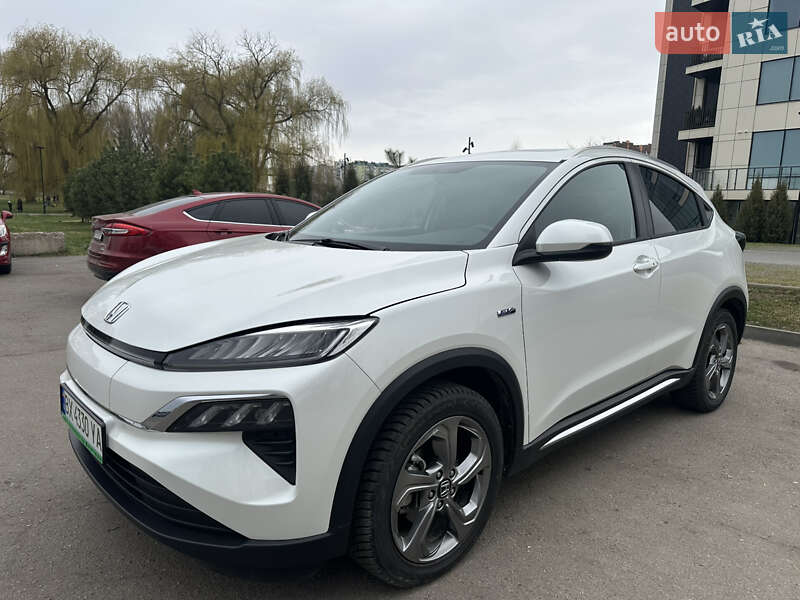 Honda M-nv (2022)